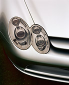 AUT 30 RK0373 01
Mercedes-Benz Vision SLR Silver Headlight Detail