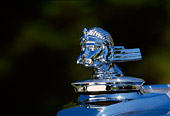 AUT 30 RK0569 05
1931 Stutz Bearcat Egyptian Sun God Ra Emblem
