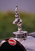 AUT 30 RK0588 03
1931 Bugatti Type 41 Elephant Hood Emblem
