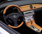 AUT 30 RK0639 08
Lexus SC430 Convertible Concept Detail