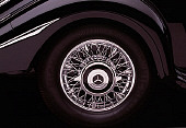 AUT 30 RK1751 01
1937 Mercedes-Benz 540K Special Roadster Black Detail Rear Tire