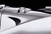 AUT 30 RK1912 02
2005 Leaver GT Silver Detail Rear Vent