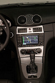 AUT 30 RK2088 01
2005 Mercedes CLK55 Convertible Detail GPS System