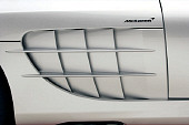 AUT 30 RK2436 02
2005 Mercedes-Benz SLR McLaren Silver Side Vent Detail