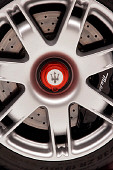 AUT 30 RK2446 01
2005 Maserati MC12 Blue And White Detail Close Up Of Rim