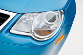 AUT 30 RK3561 01
2007 Volkswagen Eos 2.0T Convertible Blue Detail  Studio