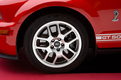 AUT 30 RK3602 01
2007 Ford Shelby Mustang GT500 Coupe Red And White Detail