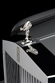 AUT 30 RK3769 01
2007 Rolls Royce Phantom Black Detail Studio