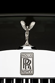 AUT 30 RK3778 01
2007 Rolls Royce Phantom Black Detail Studio