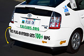 AUT 30 RK4022 01
2004 Toyota Prius Plug-In Hybrid White 3/4 Rear View On Pavement