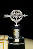 AUT 30 RK4034 01
1917 Pierce-Arrow Touring Model 48 Yellow Radiator Cap Detail Studio