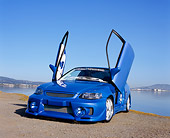 AUT 33 RK0334 03
2000 Honda Civic Custom Blue