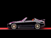 AUT 33 RK0363 01
2000 Honda S2000 Convertible Black Profile View Studio
