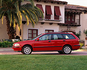 AUT 34 RK0005 02
2001 Volvo V40 Red Profile View By Spanish Building