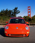 AUT 35 RK0247 01
2002 VW New Beetle GLS Turbo Orange Head On Shot Trees Golden Gate Bridge Blue Sky