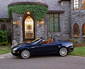 AUT 38 RK0007 08
2003 Maserati Spyder Blue Profile In Front Of House On Driveway