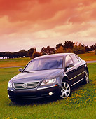 AUT 39 RK0241 05
2004 Volkswagen Phaeton W12 Black 3/4 Front View On Grass Filtered
