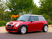 AUT 40 RK0238 02
2005 Mini Cooper S Red Checkered 3/4 Front View On Pavement Trees Background