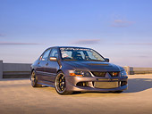 AUT 40 RK0263 01
2005 Mitsubishi Evolution VIII MR Edition Gray 3/4 Front View On Pavement