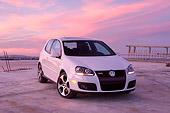 AUT 41 RK0378 01
2006 Volkswagen GTI Mk V White 3/4 Front View On Pavement