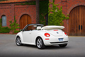 AUT 42 RK0216 01
2007 Volkswagen New Beetle Convertible White 3/4 Rear View On Pavement