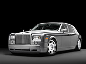 AUT 42 RK0236 01
2007 Rolls Royce Phantom Silver Low 3/4 Front View Studio