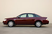 AUT 43 RK0055 01
2008 Ford Taurus Burgundy Profile View On Pavement