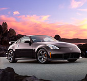 AUT 43 RK0323 01
2008 Nissan NISMO 350Z Black 3/4 Front View At Dusk