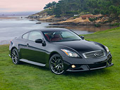 AUT 46 RK0022 01
2013 Infiniti G37 IPL Coupe Black 3/4 Front View On Grass By Water