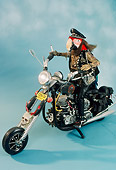 BRD 01 RC0009 01
Humorous Biker Red Macaw Riding Chopper Studio