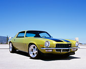 CAM 01 RK0102 02
1970 Chevrolet Camaro Z28 Green Low 3/4 Front View On Pavement