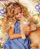 CHD 07 RK0030 04
Girl with cat.