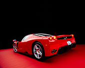 FRR 04 RK0288 12
2003 Ferrari Enzo Red Wide Angle 3/4 Rear View Studio