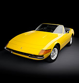 FRR 12 RK0009 01
1972 Ferrari Daytona Spyder GTB/4 Yellow 3/4 Front View In Studio.