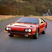 LAM 01 RK0319 01
1976 Lamborghini Jarama Red 3/4 Front View On Pavement