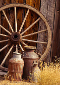 LAN 05 RK0013 01
Old Wagon Wheel And Cans Against Barn
Oregon
