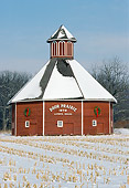 LAN 07 FA0001 01
Nonagon Shaped Barn In Snowy Field In LaPorte, Indiana