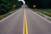 LAN 07 RK0152 04
Road Shot With Traffic Sign