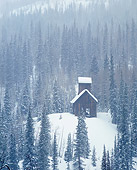 LAN 09 JZ0002 01
Cabin In Snowy Forest