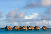 LAN 09 KH0026 01
Bungalows On Water Bora Bora