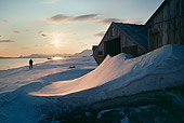 LAN 09 MR0020 01
Man Walking On Snow At Sunset Svalbard Spitsbergen Europe
