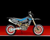 MOT 01 RK0511 10
2004 Husquvarna SMR 450 Black And Blue Side View On Red Floor Gray Line Studio
