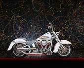 MOT 01 RK0282 02
90's Customized Softail With 115' Stroker Butler Special White Profile Splatted Paint