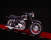 MOT 01 RK0394 03
1957 Ariel Square Four 1000cc
