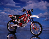 MOT 01 RK0423 01
2003 Honda CRF 450 Motorcycle