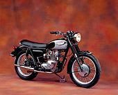 MOT 01 RK0540 04
1968 Triumph T100R Daytona Super Sport Black And Silver 3/4 Side View On Brown Mottled Background