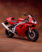 MOT 02 RK0096 08
2003 Triumph Daytona 955i Red 3/4 Front View Studio