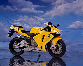MOT 02 RK0107 01
2003 Honda CBR 600RR Yellow