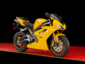 MOT 02 RK0372 02
2007 Triumph Daytona 675 Yellow 3/4 Side View Studio
