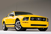 MST 01 IZ0010 01
2008 Ford Mustang V6 Pony Coupe Yellow 3/4 Front View Studio